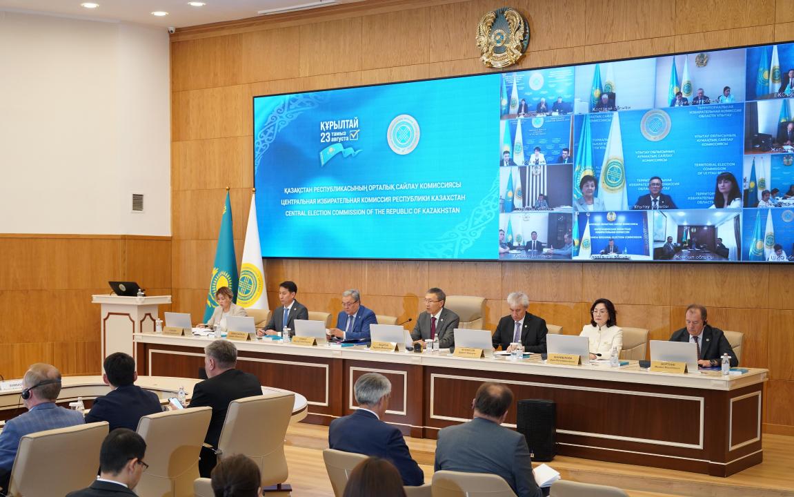 Заключительные дебаты перед выборами в Курултай пройдут 19 августа