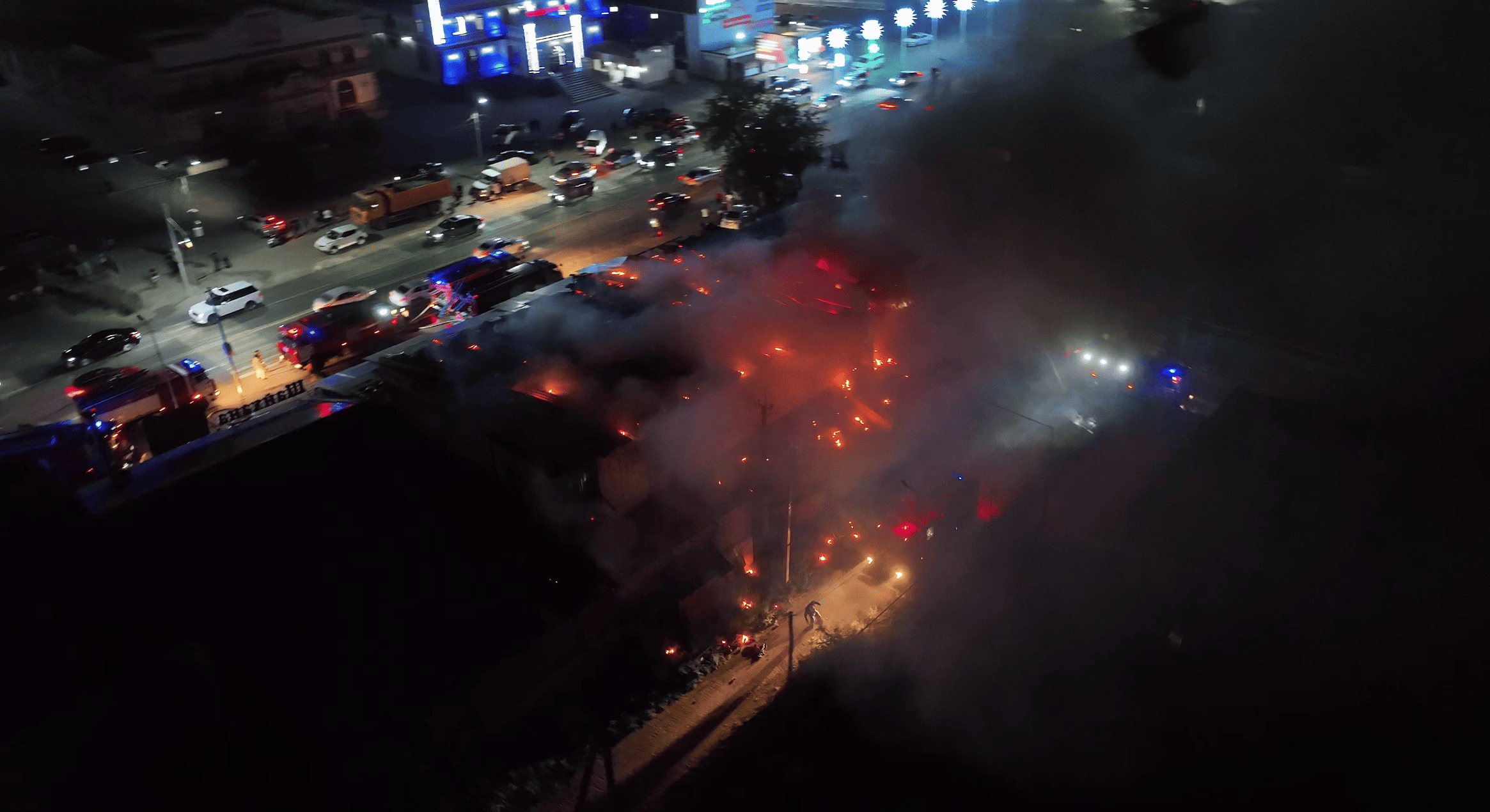 Пожар потушили в ресторане в Бесагаше