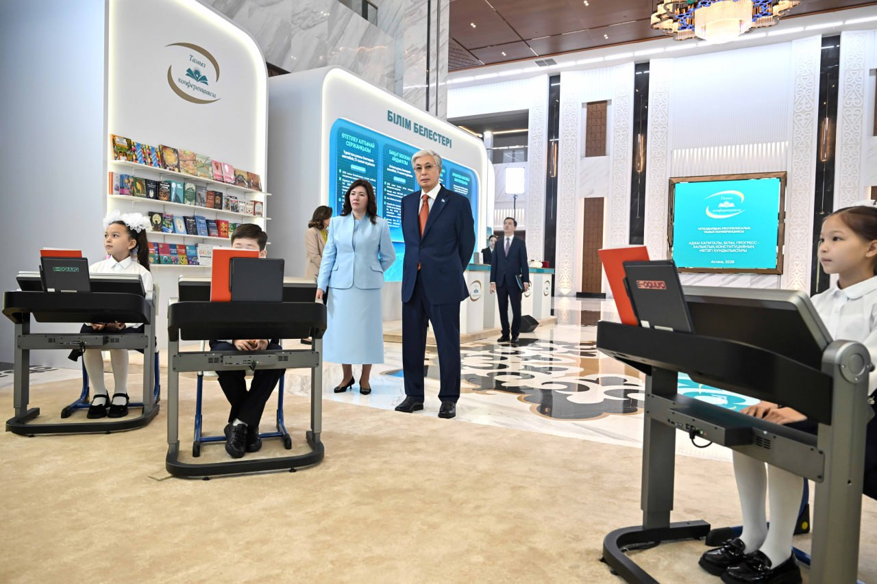 Президент ознакомился с современными подходами к развитию системы образования
