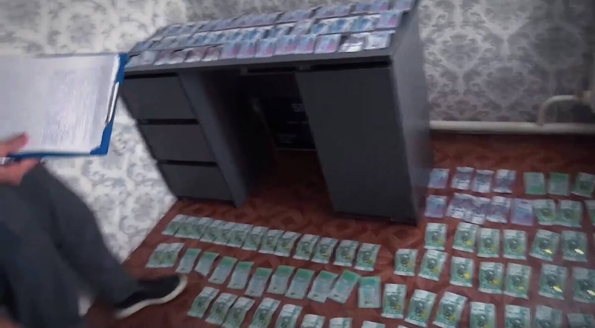 В Уральске пресекли деятельность дроппера, подозреваемого в организации интернет-мошенничеств