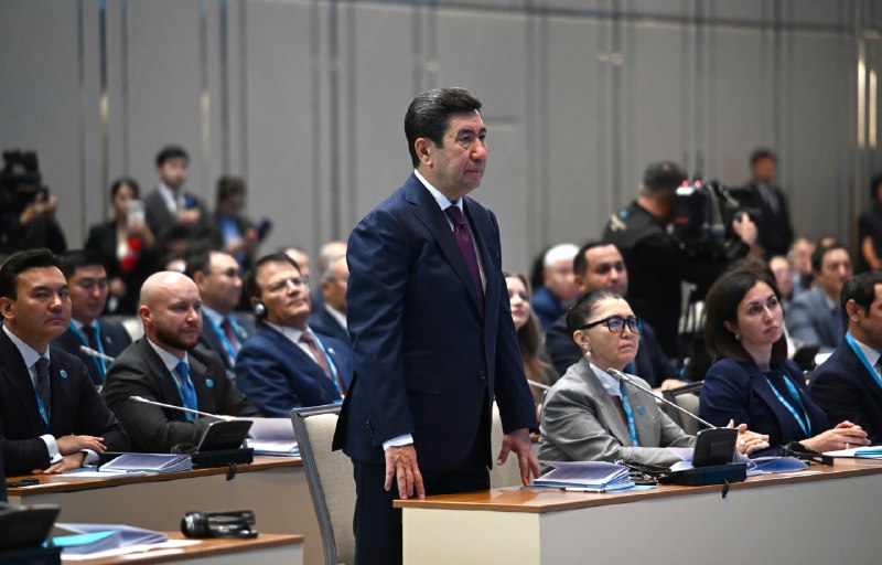 Глава государства выступил на первой сессии Қазақстан Халық Кеңесі