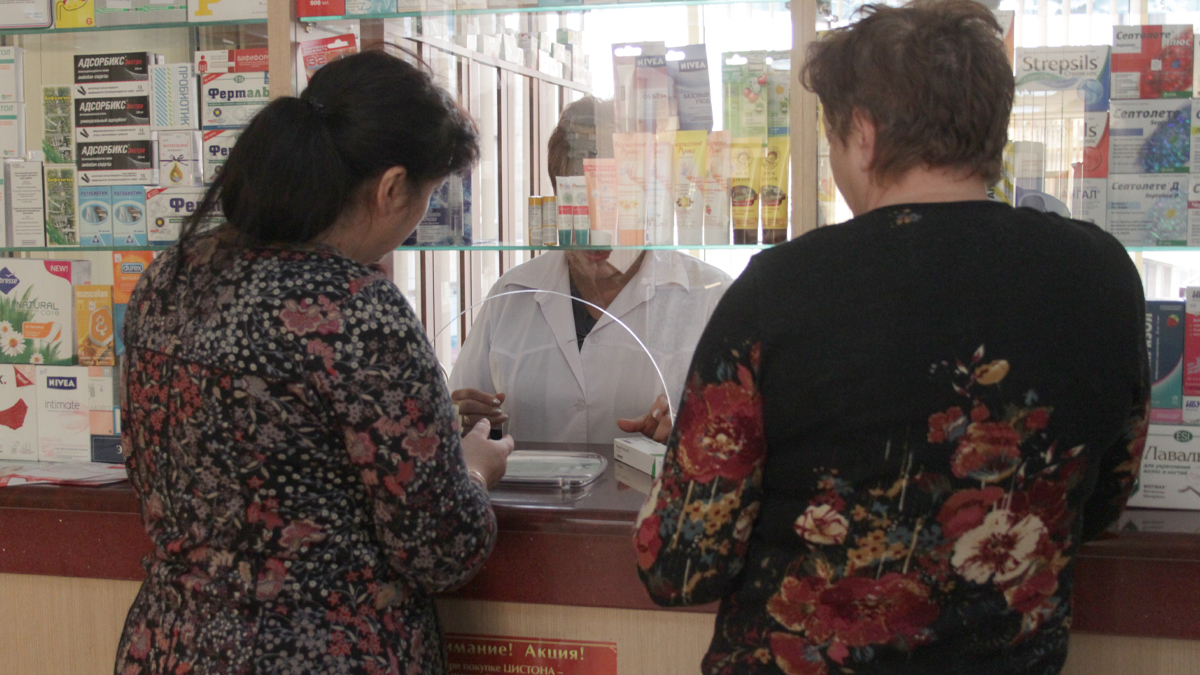 Без бесплатных лекарств остались более 2 тысяч пациентов в Риддере