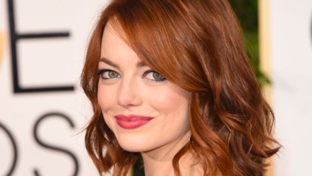 Актриса Эмма Стоун тайно вышла замуж и забеременела