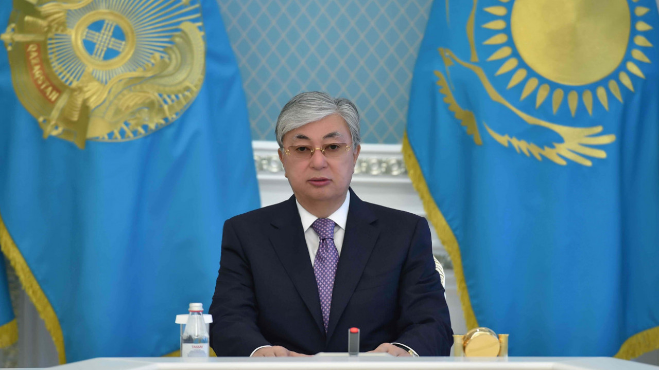 Токаев считает необходимым снизить для политических партий барьер для прохождения в парламент с 7% до 5%