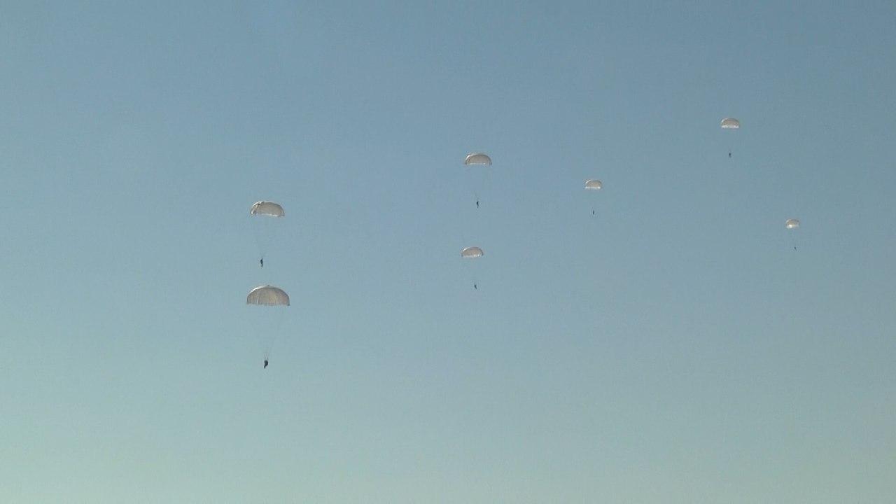 Небо – особая стихия десантника