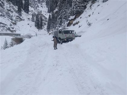 Жителей Алматы попросили воздержаться от походов в горы