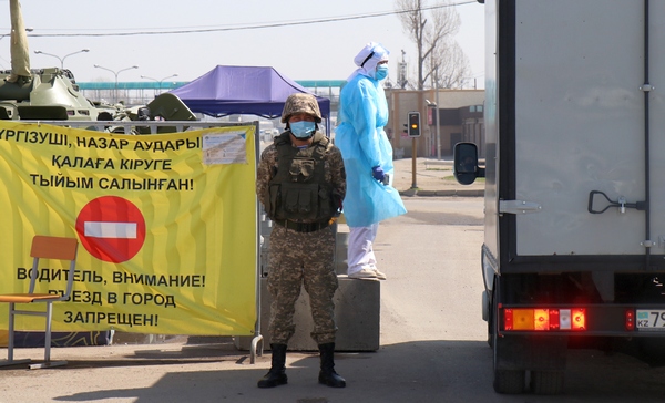 Коронавирус: год в режиме борьбы