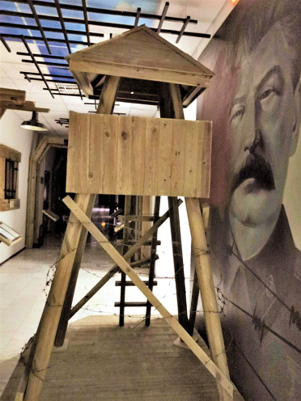 На входе в Карлаг