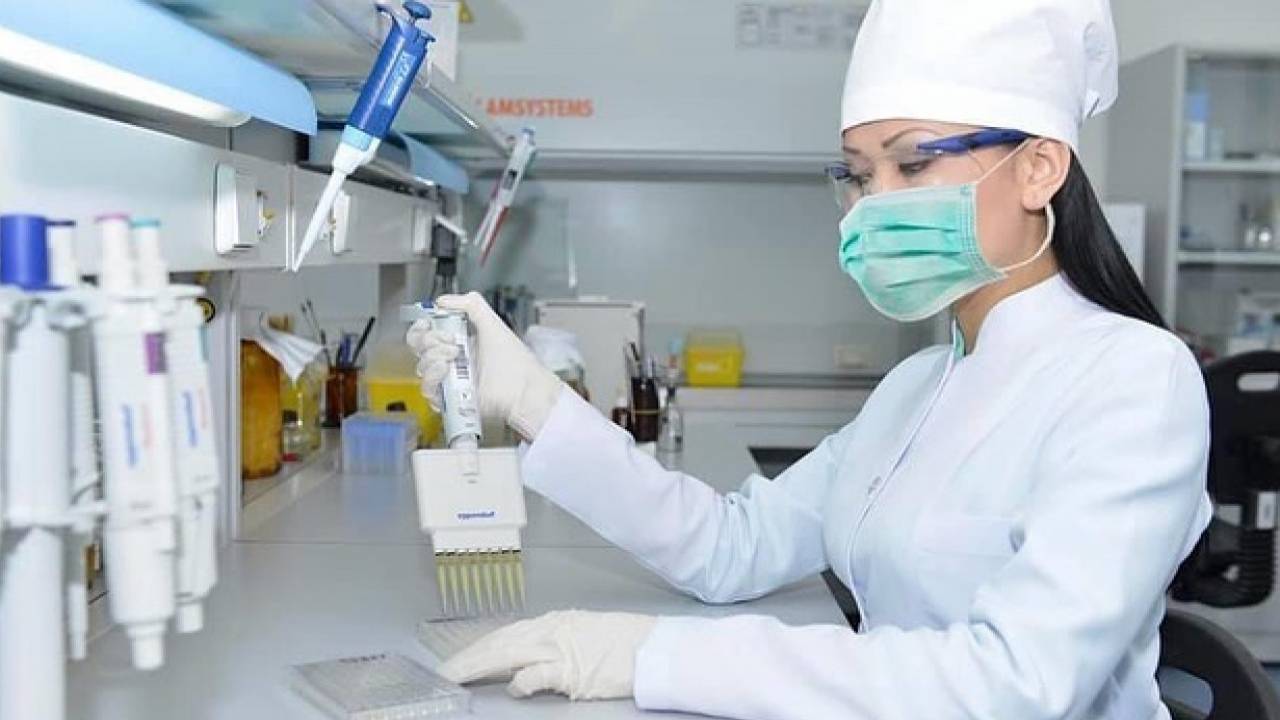 Казахстан вошел в "красную" зону по распространению коронавируса 