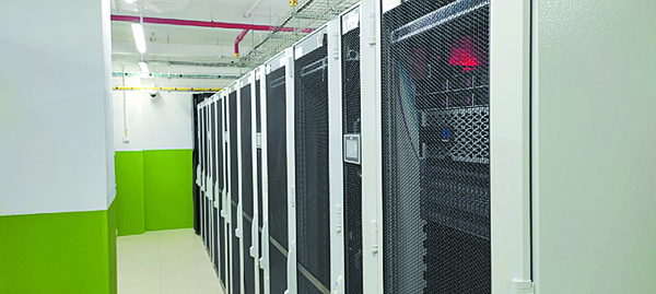 Человек с улицы сюда не попадет