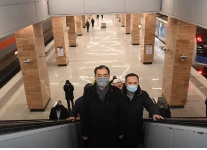 Технический запуск станций метро "Сарыарка" и "Бауыржан Момышулы" прошел в Алматы