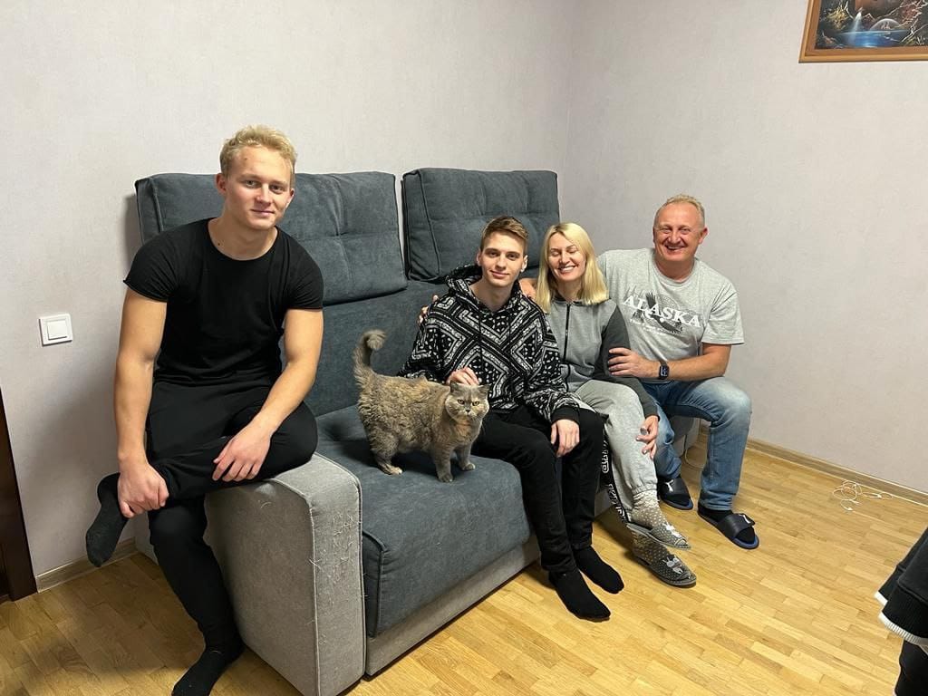 Украинский бизнесмен приютил казахстанского студента