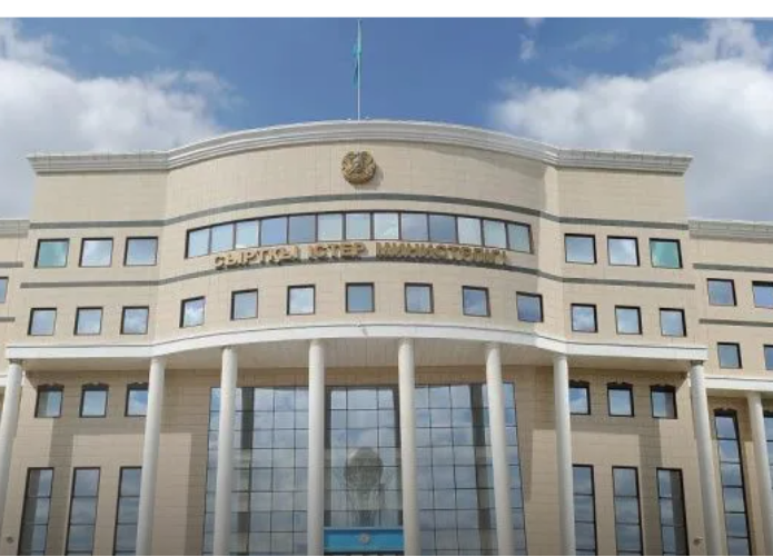 Посла Великобритании пригласили в МИД Казахстана