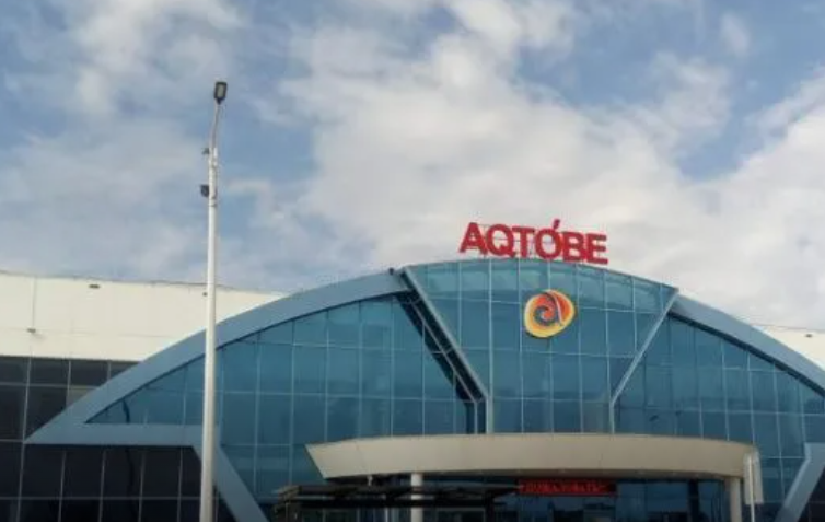В аэропорту Актобе приостановят эксплуатацию взлетно-посадочной полосы