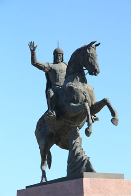 памятник Жалатосу бахадуру