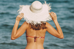 Косметолог перечислила пять правил красивого и здорового загара