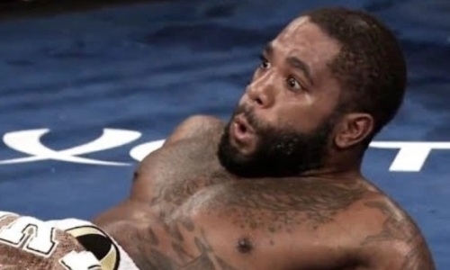 Кертис Стивенс после пропущенного удара от Головкина