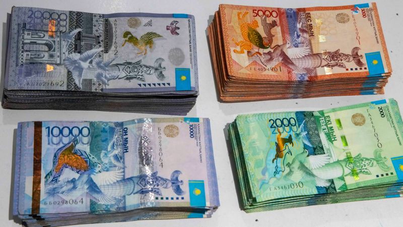 Мошенники обманули актюбинца на 1 млн тенге, обещав трудоустройство в нефтяной компании 