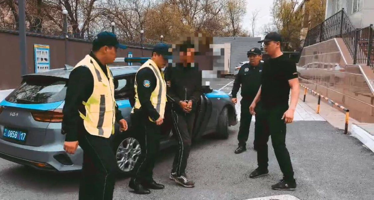 Участковый задержал подозреваемого в убийстве девятилетней давности в Шымкенте