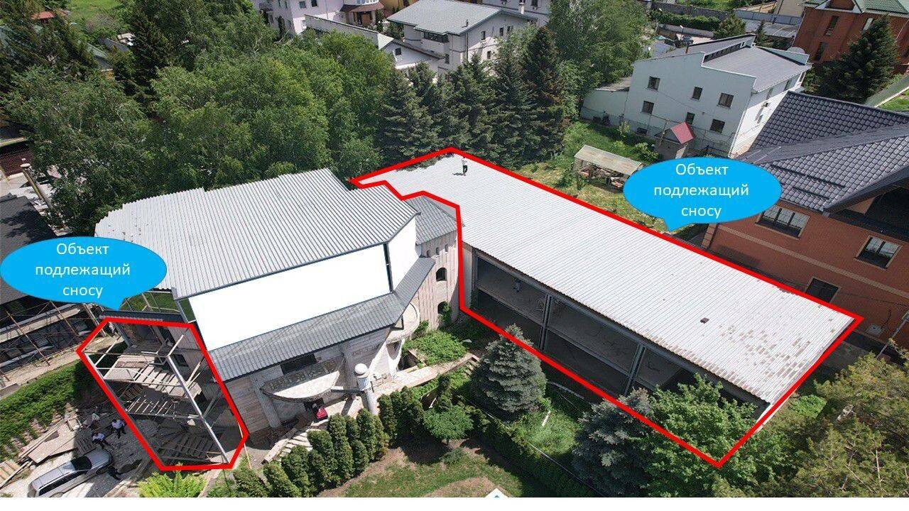 В предгорьях Алматы сносят еще одно незаконно возведенное строение